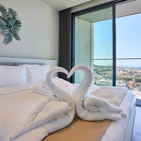 Apartment Contemporary Staycation - 16th Floor